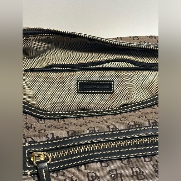 Dooney and Bourke Shoulder Bag - Picture 14 of 16